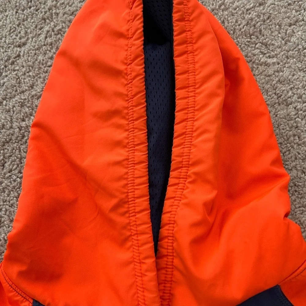 Under Armour Waterproof Blue & Orange Pullover Jacket Pockets Hood  Size M Youth